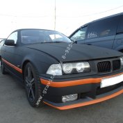 BMW M3 (цвет чёрно-оранжевый)